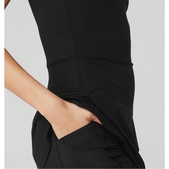 New Alo tennis dress w/o tags - Picture 4 of 12